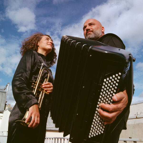 AIRELLE BESSON & LIONEL SUAREZ